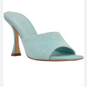 NWOT GUESS Light Blue Suede Hambree Mules 💙 Women’s 8 | Chic Slip-Ons